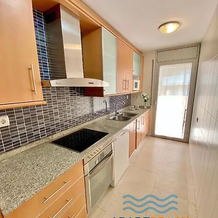 Apartbeach Aquaria Climatizado Parking Y Centrico * Salou
