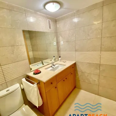 Apartbeach Aqquaria Climatizado Parking Y Centrico Salou